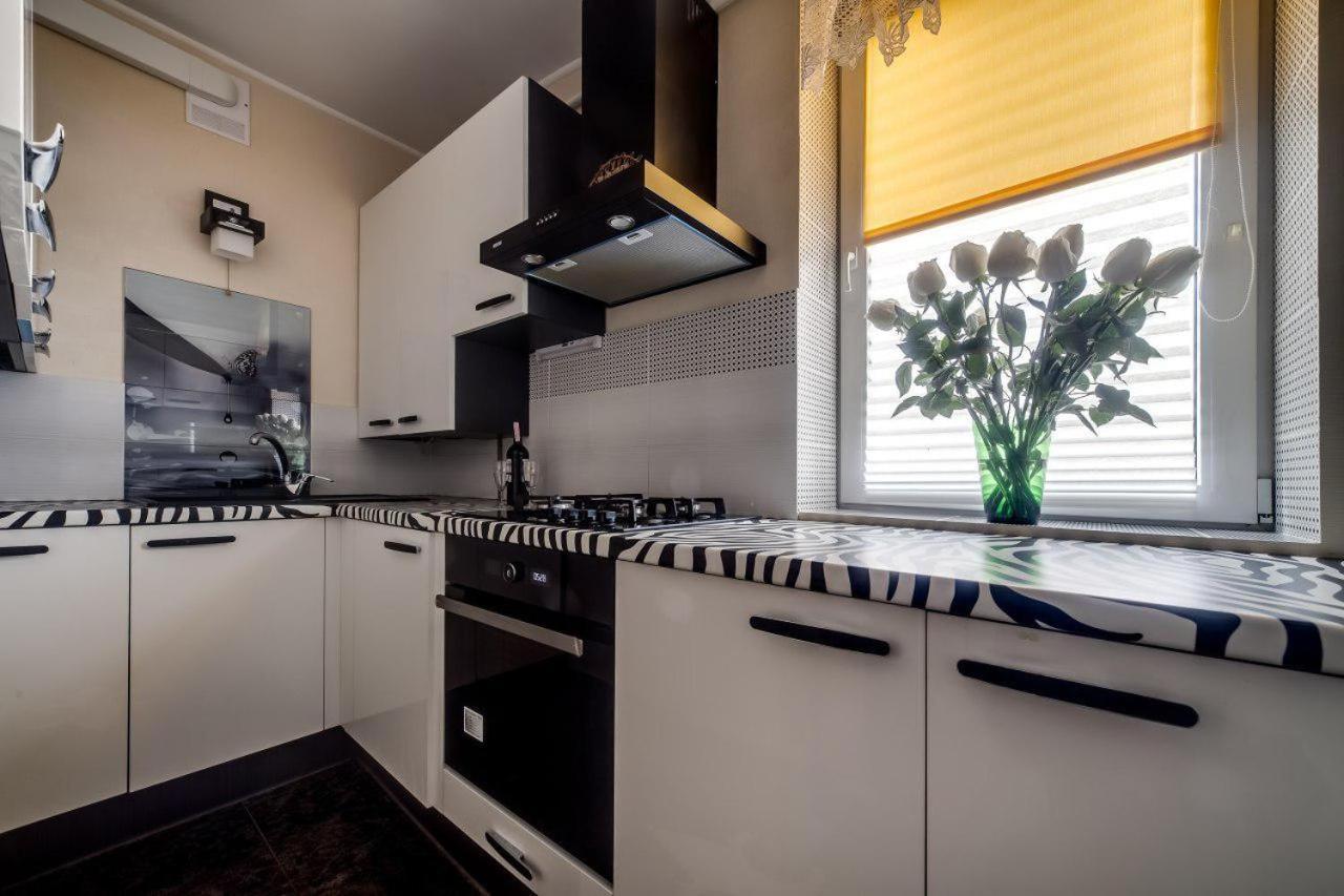 Apartamenty On Kryvonosa Lviv Eksteriør billede